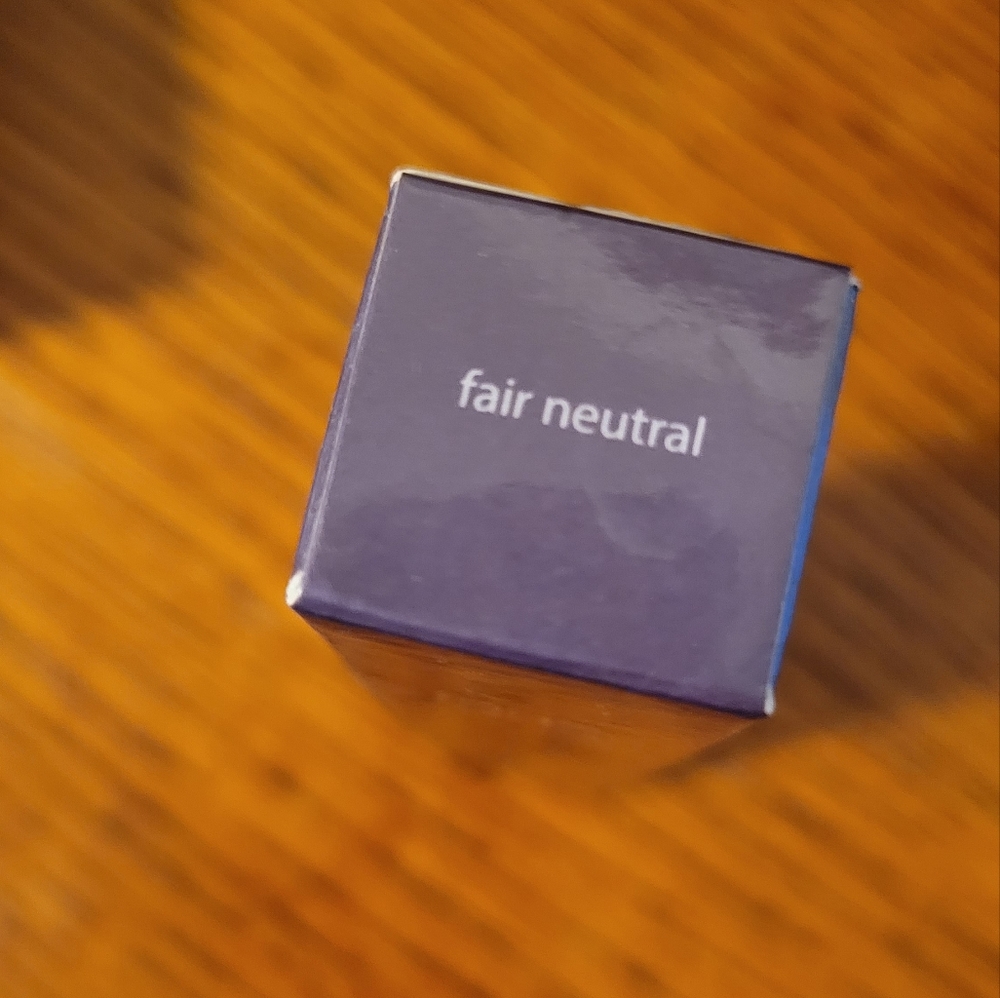 Tarte fair neutral concealer shape tape